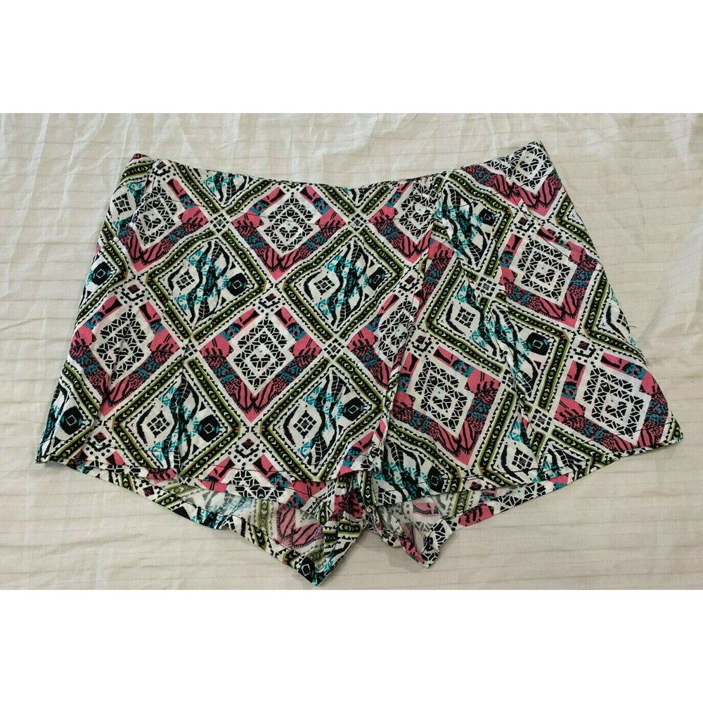 EYE CANDY WOMENS RAYON SKIRT SHORTS SIZE M